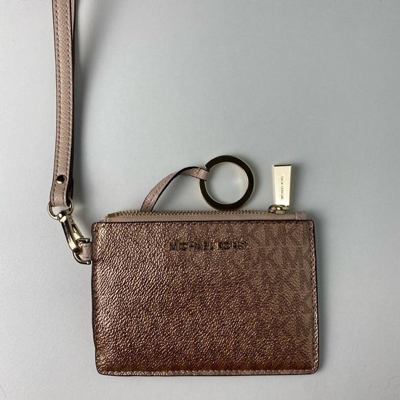Michael Kors coin purse - Picture 7 of 14